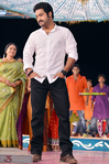 Filename=Rabhasa_034.jpg
Filesize=240KiB
Dimensions=800x1202
Date added=Aug 21, 2014 Rabhasa_034.jpg