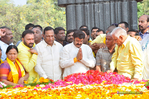 Filename=NTR_Vardhanthi_005.jpg
Filesize=321KiB
Dimensions=1000x664
Date added=Jan 18, 2016 NTR_Vardhanthi_005.jpg
