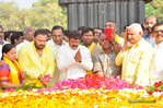 Filename=NTR_Vardhanthi_009.jpg
Filesize=317KiB
Dimensions=1000x664
Date added=Jan 18, 2016 NTR_Vardhanthi_009.jpg