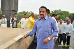 Filename=NTR_Vardhanthi_077.jpg
Filesize=188KiB
Dimensions=1000x664
Date added=Jan 18, 2016 NTR_Vardhanthi_077.jpg