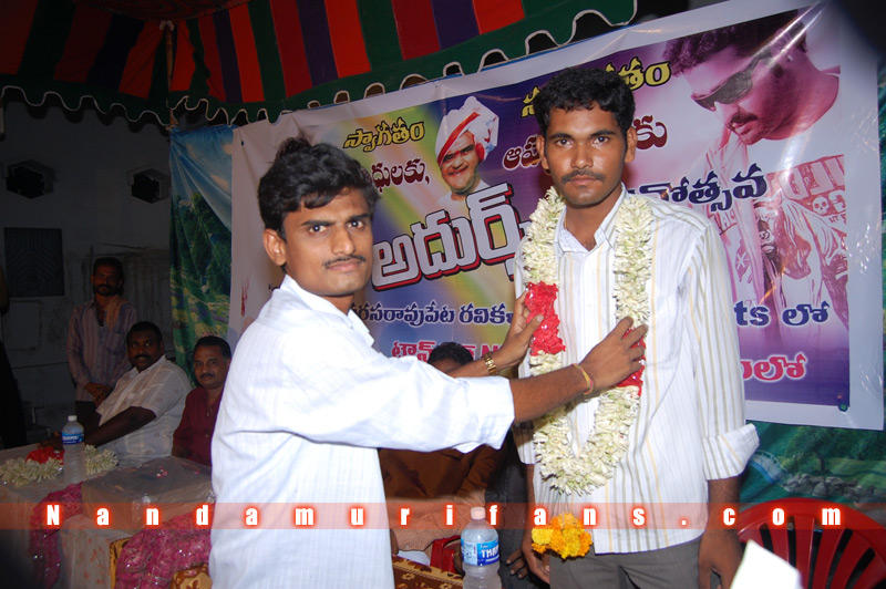 Adhurs_NRT100_025.jpg