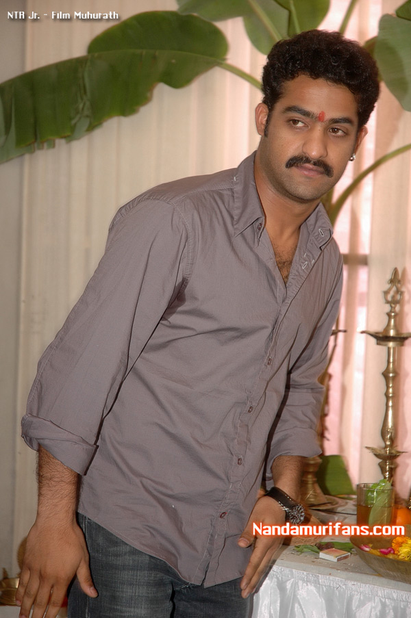 NTR-film-muhurath-006.jpg