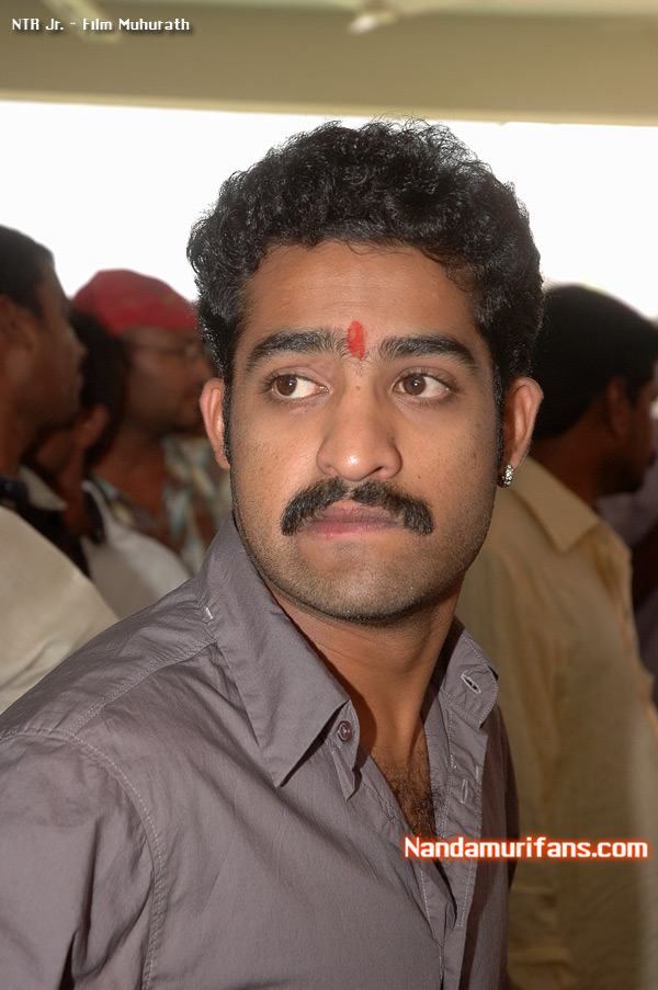 NTR-film-muhurath-012.jpg