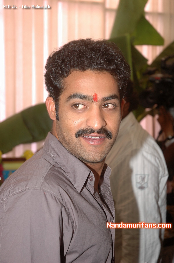 NTR-film-muhurath-016.jpg