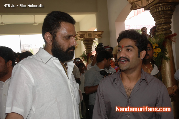 NTR-film-muhurath-078.jpg