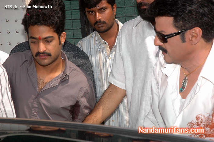 NTR-film-muhurath-100.jpg