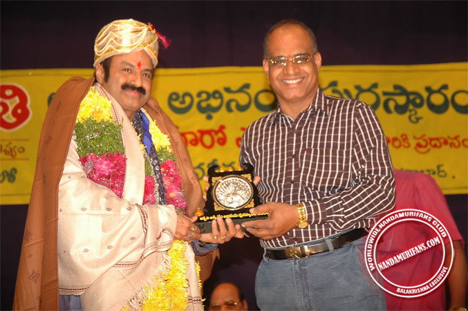 akruthi_award_001.jpg