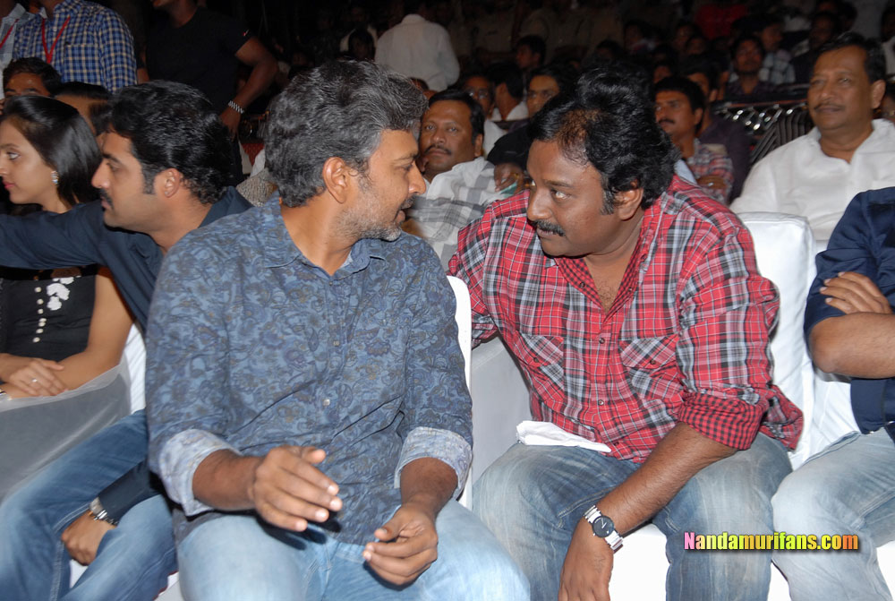 Baadshah_Audio_067.jpg