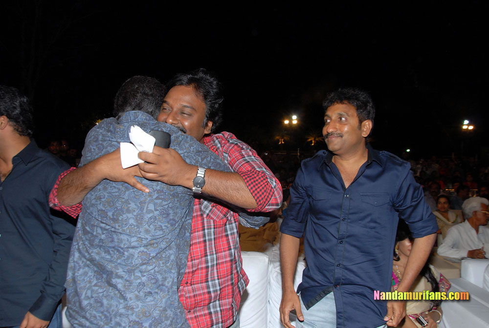 Baadshah_Audio_076.jpg