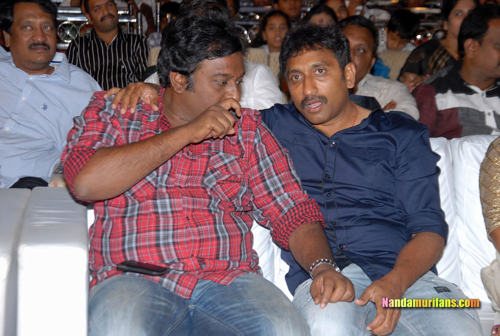 Baadshah_Audio_097.jpg