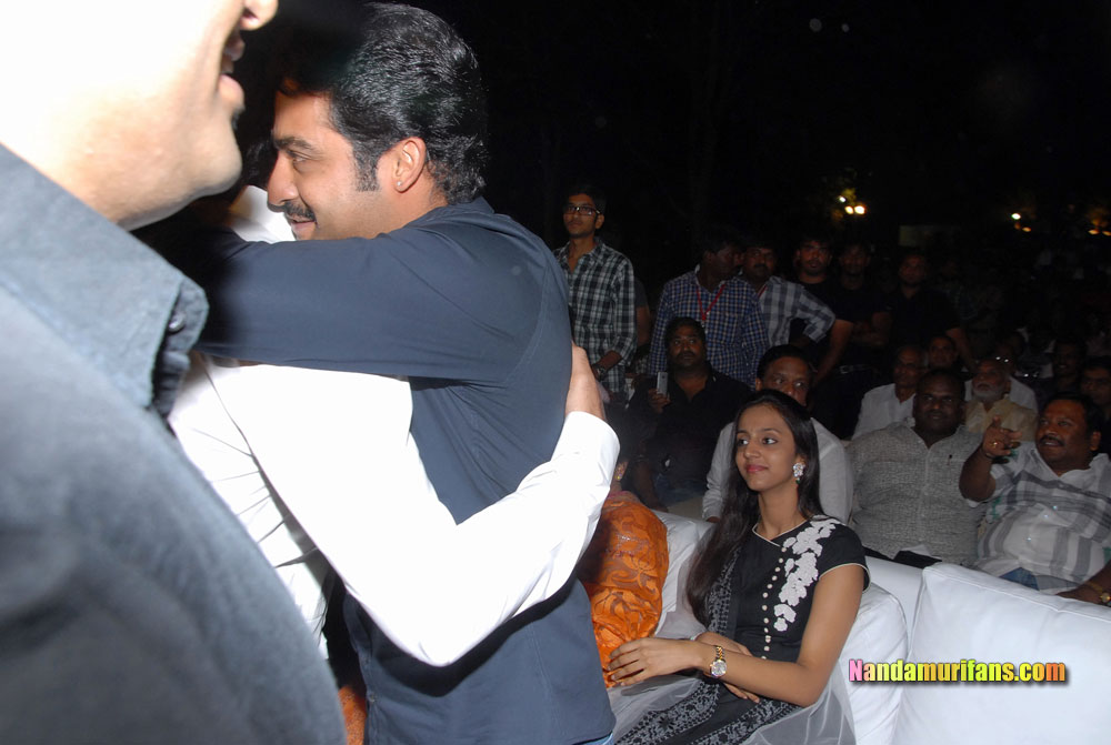 Baadshah_Audio_100.jpg
