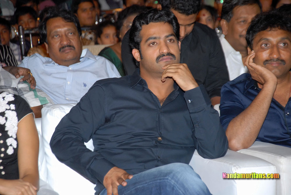 Baadshah_Audio_114.jpg