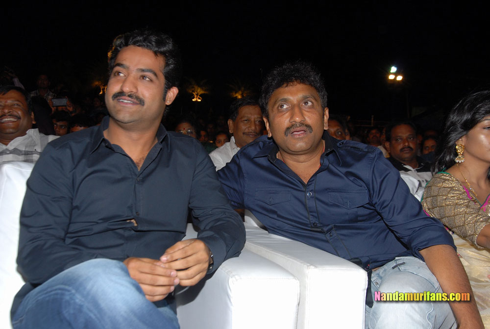 Baadshah_Audio_170.jpg