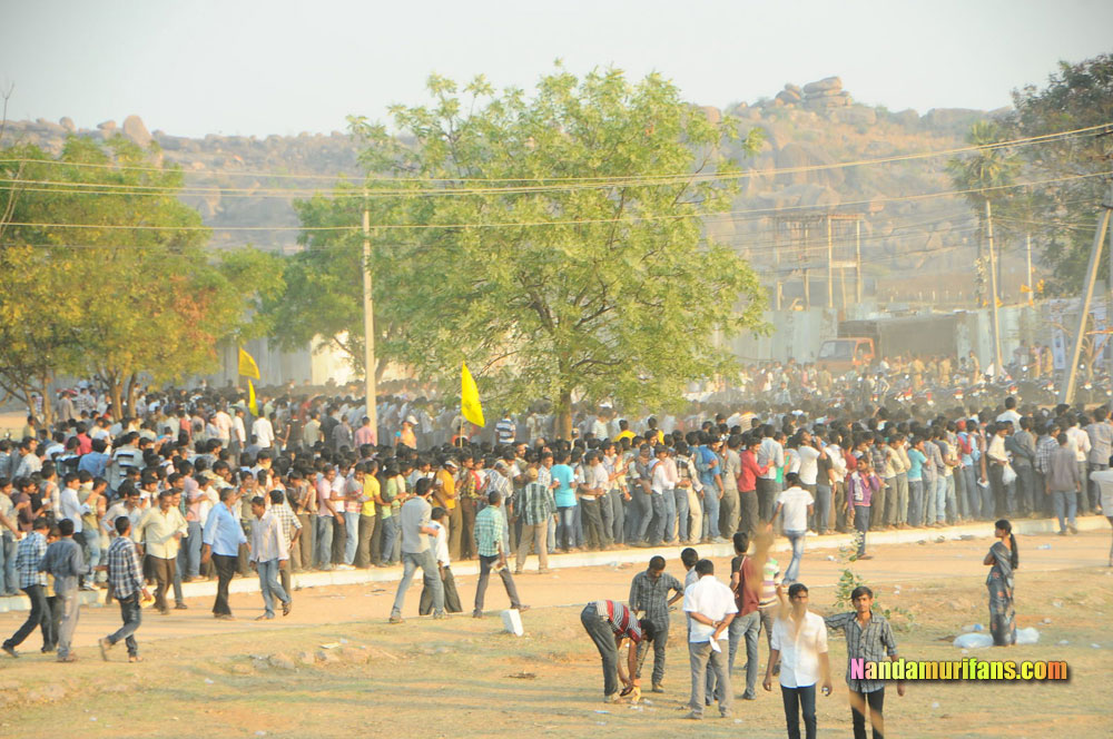 Baadshah_Audio_202.jpg
