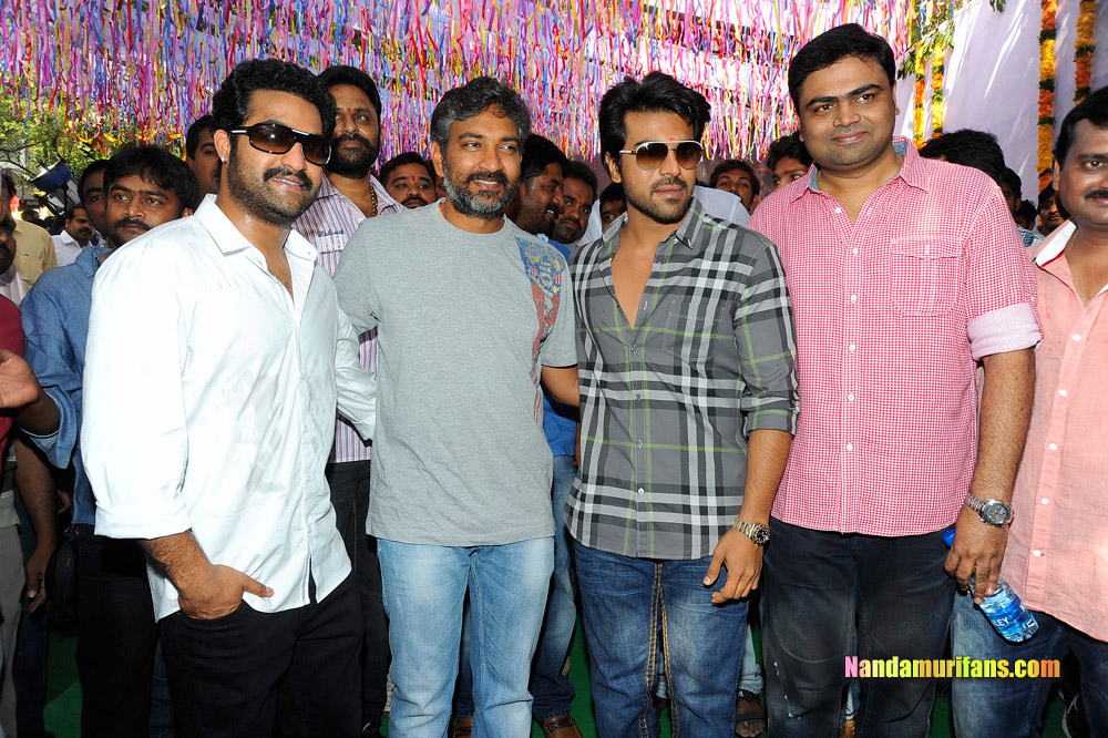 Baadshah_Muhurath_027.jpg