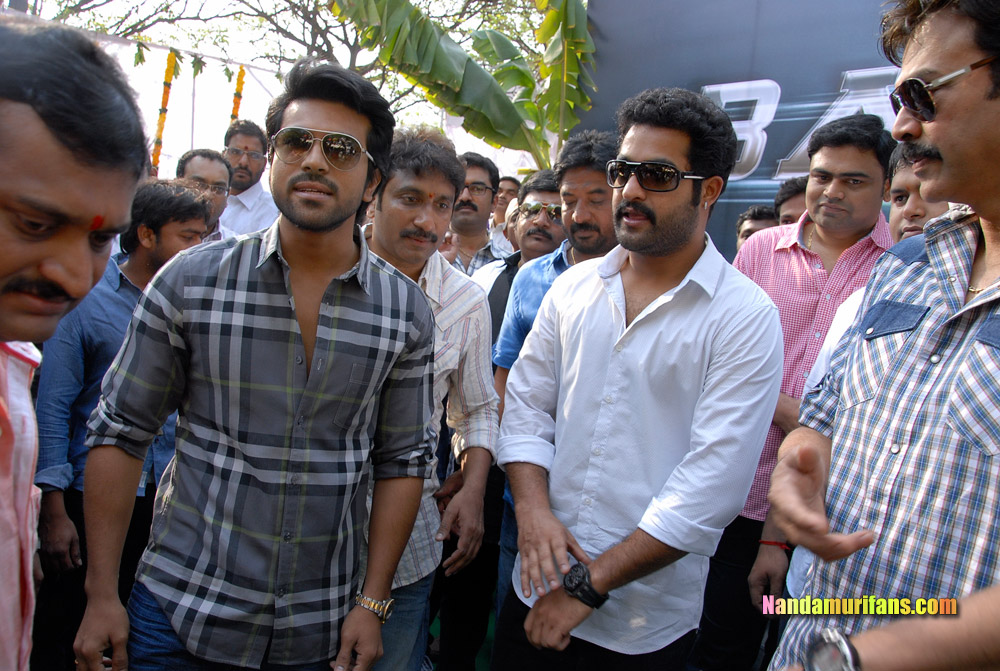 Baadshah_Muhurath_078.jpg