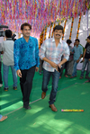 Filename=Baadshah_Muhurath_012.jpg
Filesize=365KiB
Dimensions=800x1192
Date added=Apr 03, 2014 Baadshah_Muhurath_012.jpg