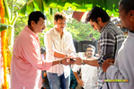 Filename=Baadshah_Muhurath_049.jpg
Filesize=247KiB
Dimensions=1000x666
Date added=Apr 03, 2014 Baadshah_Muhurath_049.jpg
