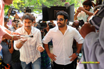 Filename=Baadshah_Muhurath_060.jpg
Filesize=221KiB
Dimensions=1000x666
Date added=Apr 03, 2014 Baadshah_Muhurath_060.jpg