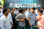 Filename=Baadshah_Muhurath_065.jpg
Filesize=238KiB
Dimensions=1000x666
Date added=Apr 03, 2014 Baadshah_Muhurath_065.jpg
