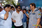 Filename=Baadshah_Muhurath_100.jpg
Filesize=252KiB
Dimensions=1000x671
Date added=Apr 03, 2014 Baadshah_Muhurath_100.jpg