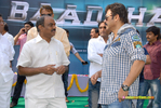 Filename=Baadshah_Muhurath_109.jpg
Filesize=212KiB
Dimensions=1000x671
Date added=Apr 03, 2014 Baadshah_Muhurath_109.jpg