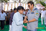 Filename=Baadshah_Muhurath_112.jpg
Filesize=279KiB
Dimensions=1000x671
Date added=Apr 03, 2014 Baadshah_Muhurath_112.jpg