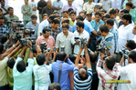 Filename=Baadshah_Muhurath_122.jpg
Filesize=299KiB
Dimensions=1000x666
Date added=Apr 03, 2014 Baadshah_Muhurath_122.jpg