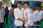 Filename=Baadshah_Muhurath_148.jpg
Filesize=246KiB
Dimensions=1000x671
Date added=Apr 03, 2014 Baadshah_Muhurath_148.jpg