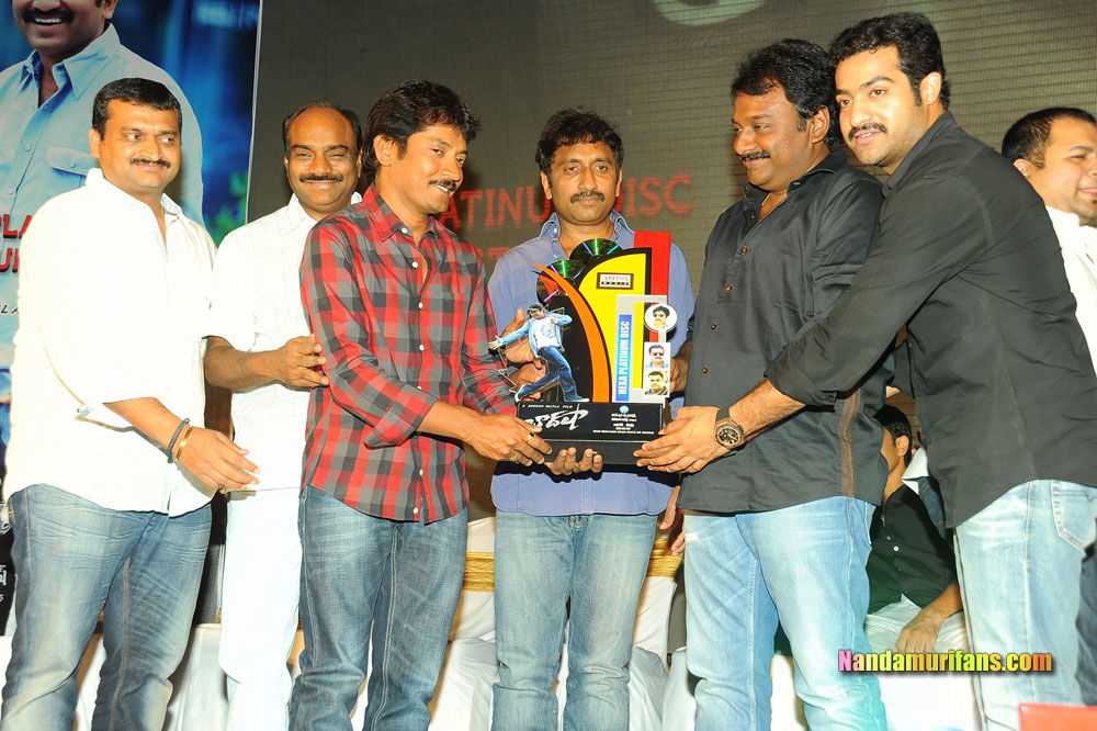 Baadshah_Hexa-122.jpg