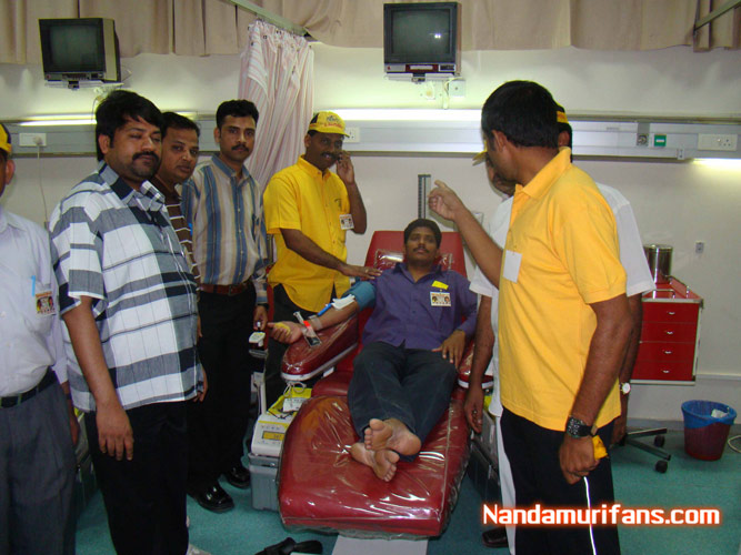 Kuwait-blood-camp-017.jpg