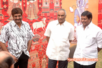 Filename=Brindaavanam-Muhurath-114.jpg
Filesize=181KiB
Dimensions=800x531
Date added=Apr 03, 2014 Brindaavanam-Muhurath-114.jpg
