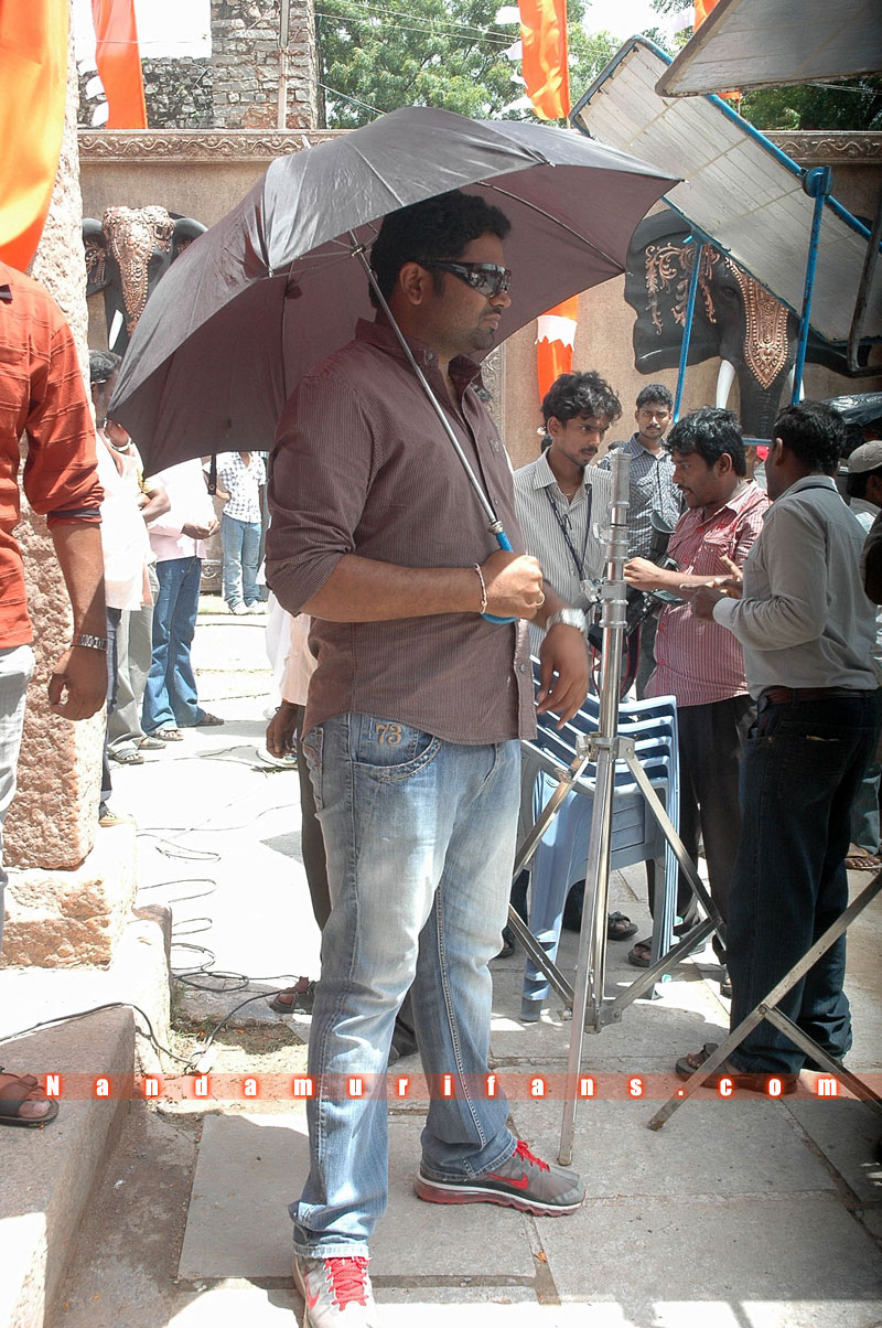 Brindavanam_Sets_001.jpg