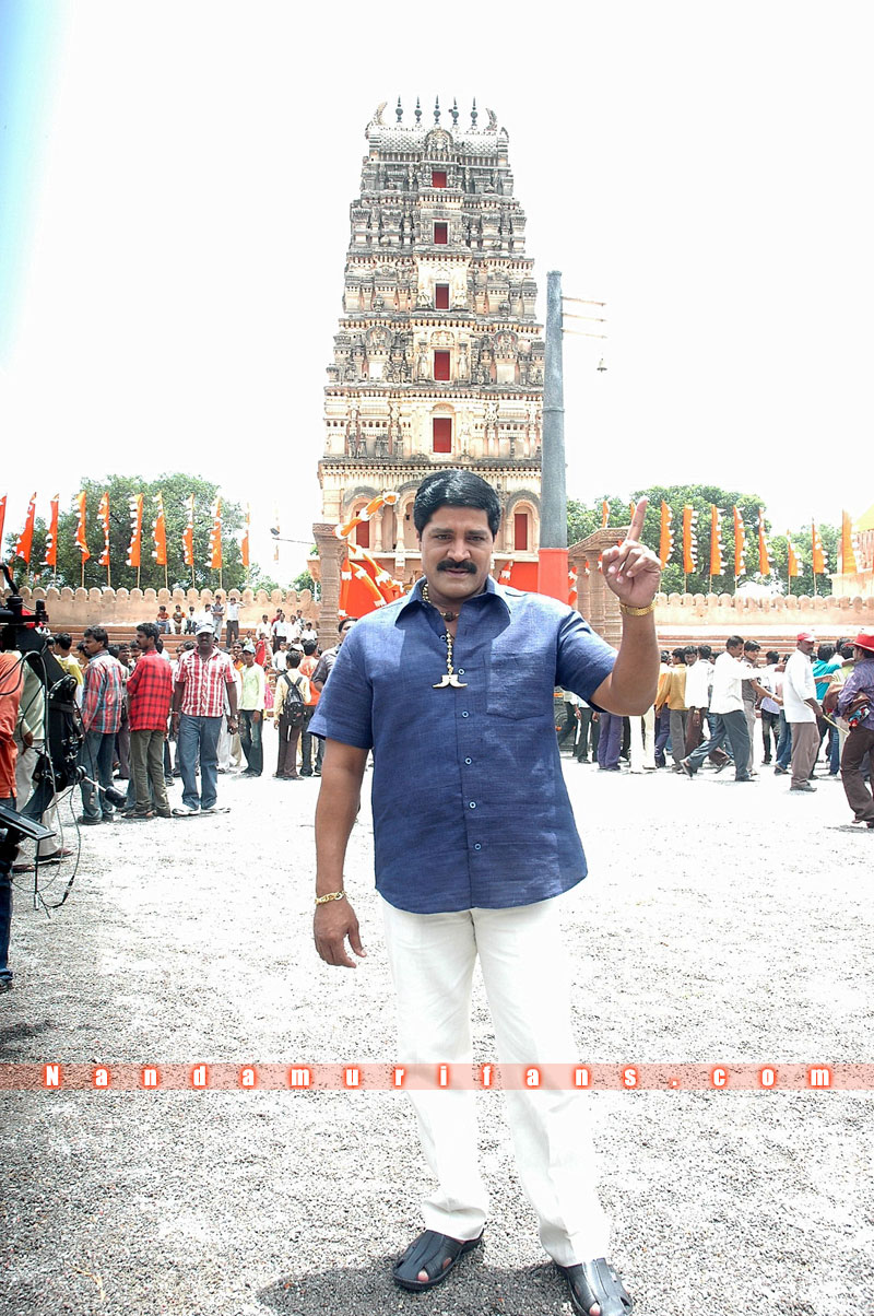 Brindavanam_Sets_018.jpg