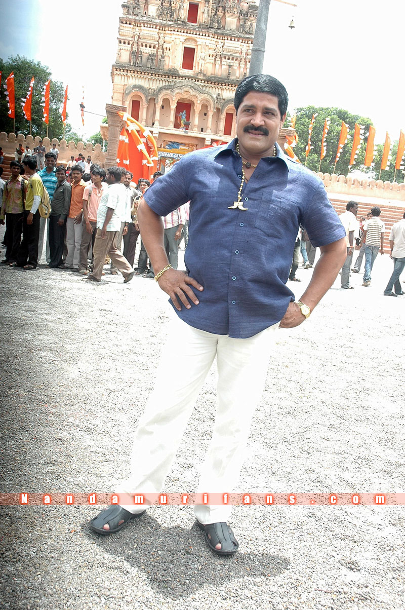 Brindavanam_Sets_021.jpg