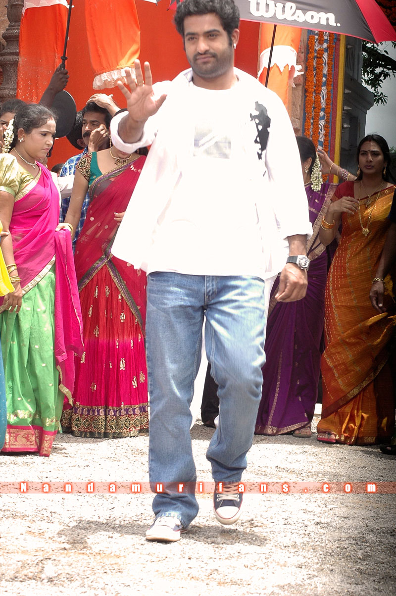 Brindavanam_Sets_038.jpg