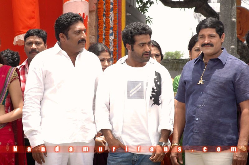 Brindavanam_Sets_081.jpg