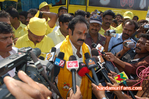 Filename=NBK_NEL_DAY1_205.jpg
Filesize=156KiB
Dimensions=800x531
Date added=Apr 03, 2014 NBK_NEL_DAY1_205.jpg