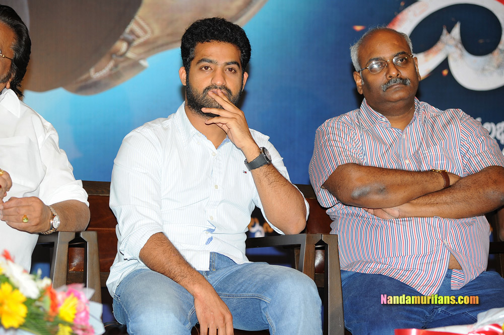 Dhammu_successmeet_041.jpg