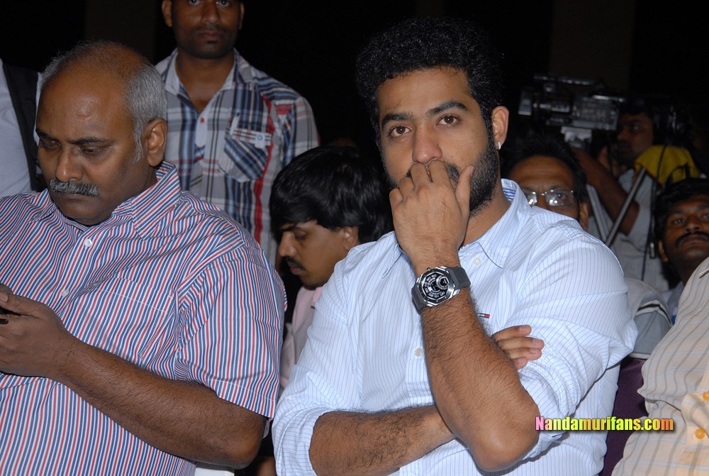Dhammu_successmeet_094.jpg