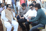 Filename=Dhammu_Work_010.jpg
Filesize=202KiB
Dimensions=1000x665
Date added=Apr 03, 2014 Dhammu_Work_010.jpg