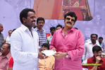 Filename=NBK_Boyapati__056.jpg
Filesize=207KiB
Dimensions=1000x664
Date added=Apr 04, 2014 NBK_Boyapati__056.jpg