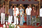 Filename=kalyanramwed93-01.jpg
Filesize=128KiB
Dimensions=677x450
Date added=Apr 03, 2014 kalyanramwed93-01.jpg