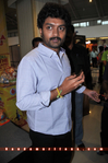 Kalyanram_Radiomirchi_018.jpg