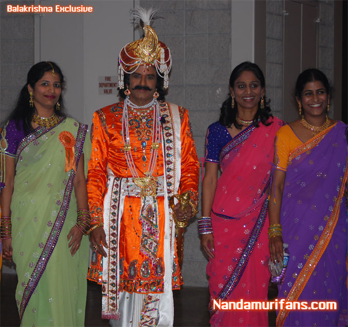 NBK_MomsDance_05-01.jpg