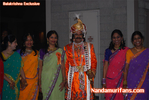 Filename=NBK_MomsDance_04-01.jpg
Filesize=80KiB
Dimensions=677x453
Date added=Apr 03, 2014 NBK_MomsDance_04-01.jpg