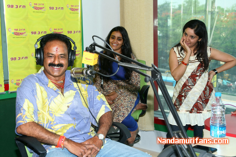 Balayya_RadioMirchi_36.jpg