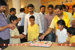 Filename=NTR_Jayanthi_VA_042.jpg
Filesize=158KiB
Dimensions=800x532
Date added=Apr 03, 2014 NTR_Jayanthi_VA_042.jpg