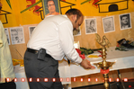 Filename=NTR_Jayanthi_VA_097.jpg
Filesize=131KiB
Dimensions=800x532
Date added=Apr 03, 2014 NTR_Jayanthi_VA_097.jpg