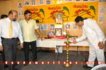 Filename=NTR_Jayanthi_VA_101.jpg
Filesize=173KiB
Dimensions=800x532
Date added=Apr 03, 2014 NTR_Jayanthi_VA_101.jpg